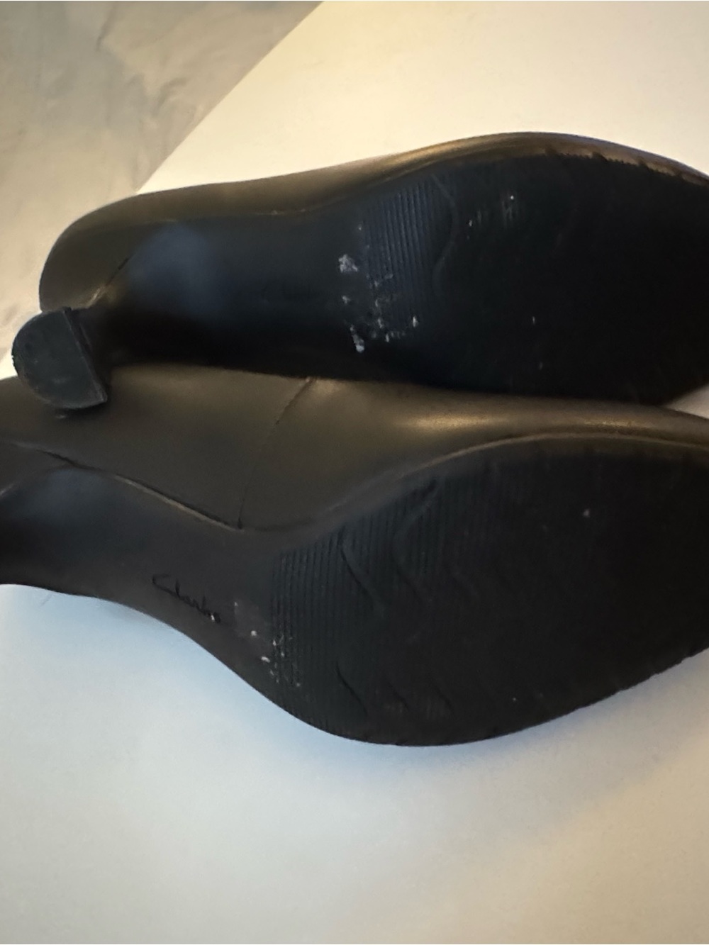 WORN ONCE! Clarks "Kataleyna Gem" Women's Black Pointed-Toe Mid Heel Pumps - Picture 6 of 7